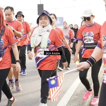 Runner Photo 6031093