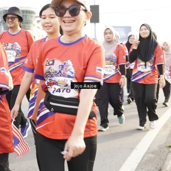 Runner Photo 6031098