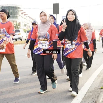 Runner Photo 6031103