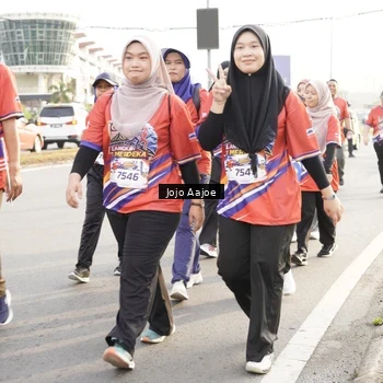 Runner Photo 6031109