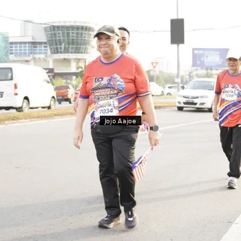Runner Photo 6031125