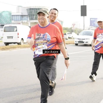 Runner Photo 6031132