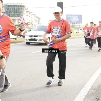 Runner Photo 6031134