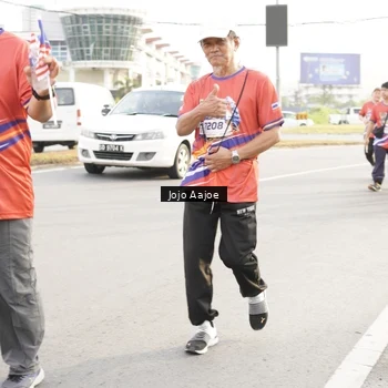 Runner Photo 6031148