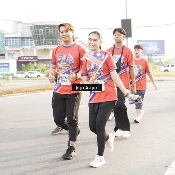 Runner Photo 6031163