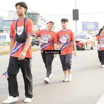 Runner Photo 6031170