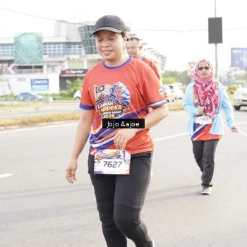 Runner Photo 6031208