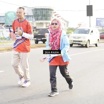 Runner Photo 6031215
