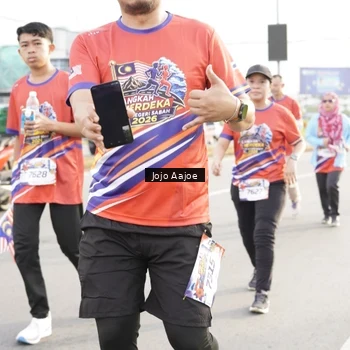 Runner Photo 6031229