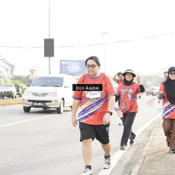 Runner Photo 6031240