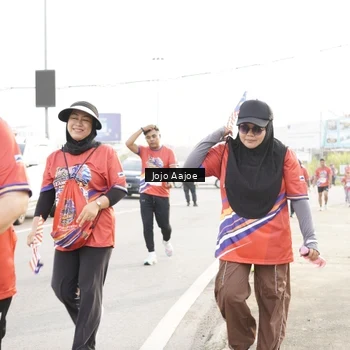 Runner Photo 6031246