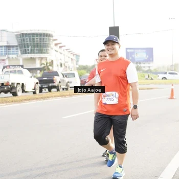 Runner Photo 6031257