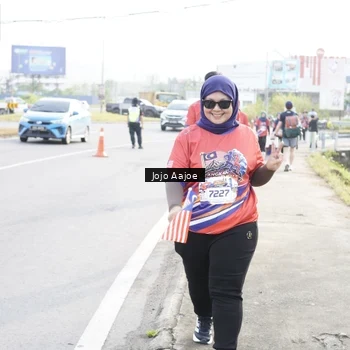 Runner Photo 6031262