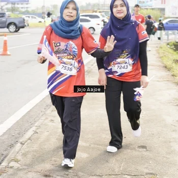 Runner Photo 6031275