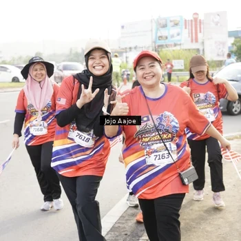 Runner Photo 6031343