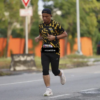 Runner Photo 6031431