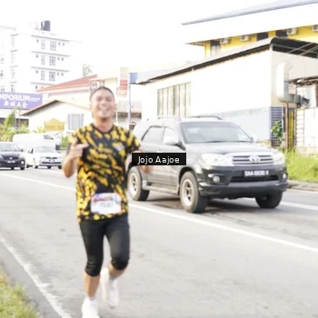 Runner Photo 6031453