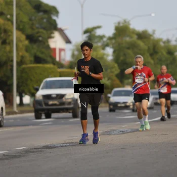 Runner Photo 6031469