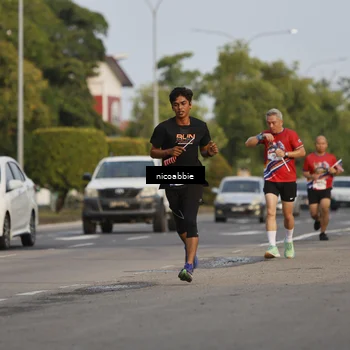 Runner Photo 6031518