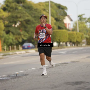 Runner Photo 6031542