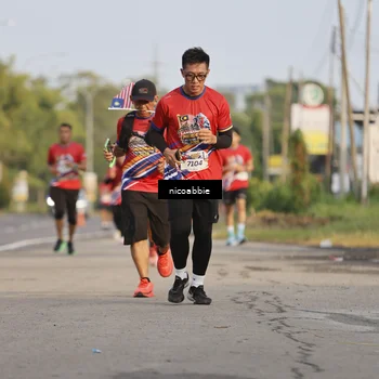 Runner Photo 6031600