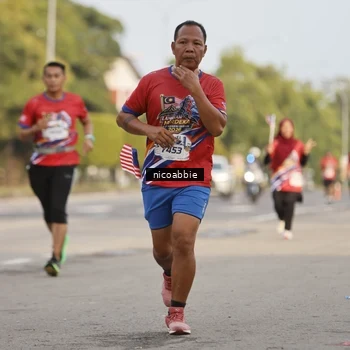 Runner Photo 6031643