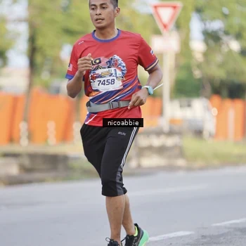 Runner Photo 6031645
