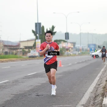 Runner Photo 6031649
