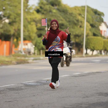 Runner Photo 6031663