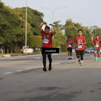 Runner Photo 6031690