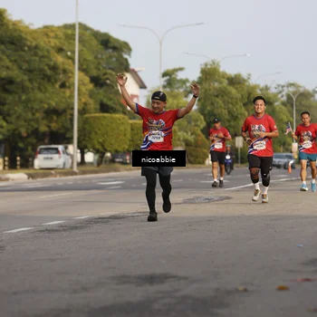 Runner Photo 6031695