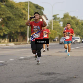 Runner Photo 6031709