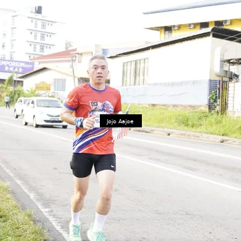 Runner Photo 6031712