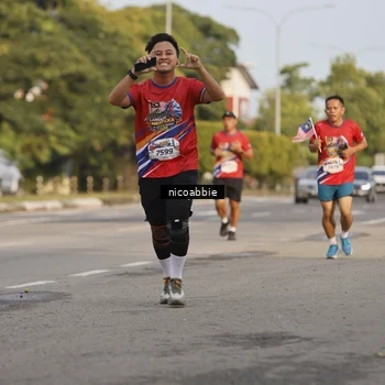 Runner Photo 6031716