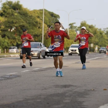 Runner Photo 6031721
