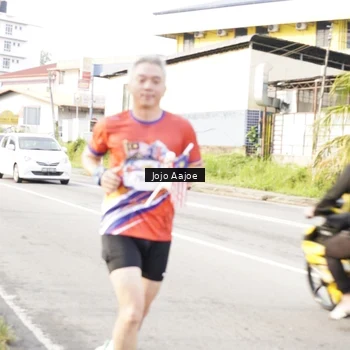 Runner Photo 6031739