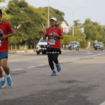 Runner Photo 6031742