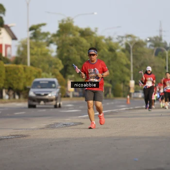 Runner Photo 6031758