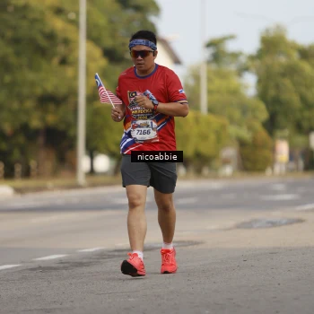 Runner Photo 6031769