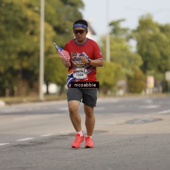 Runner Photo 6031771
