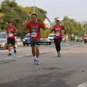 Runner Photo 6031774