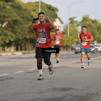 Runner Photo 6031793