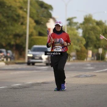 Runner Photo 6031794