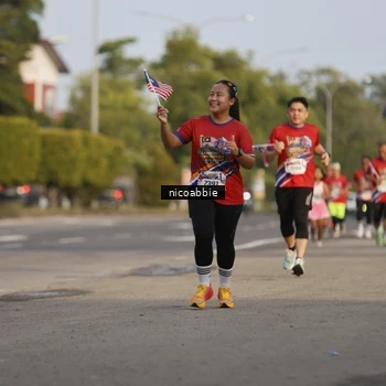 Runner Photo 6031811