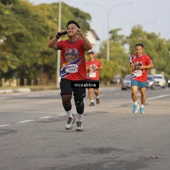 Runner Photo 6031817