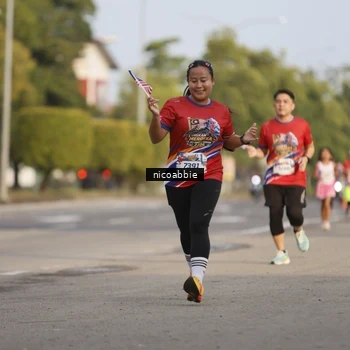 Runner Photo 6031836