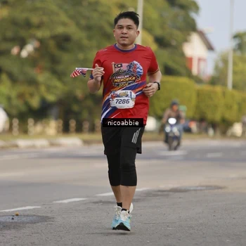 Runner Photo 6031861