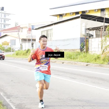 Runner Photo 6031876