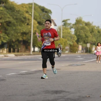Runner Photo 6031885