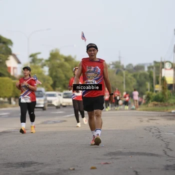 Runner Photo 6031888